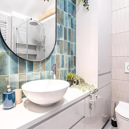 Lägenhet Shortstaypoland Siemienskiego C5 *