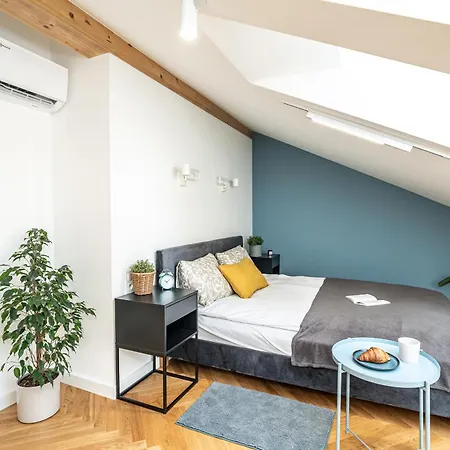 Shortstaypoland Siemienskiego C5 公寓 *