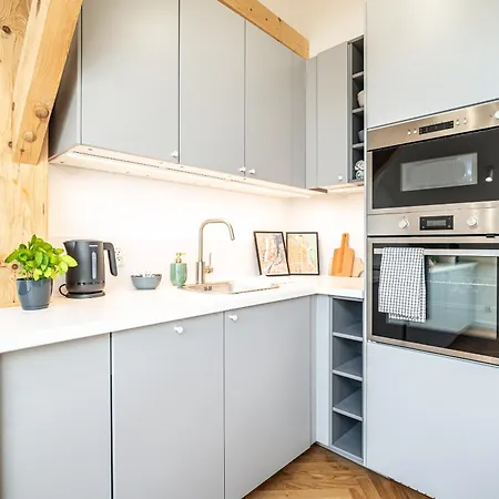 Shortstaypoland Siemienskiego C5 Apartmán
